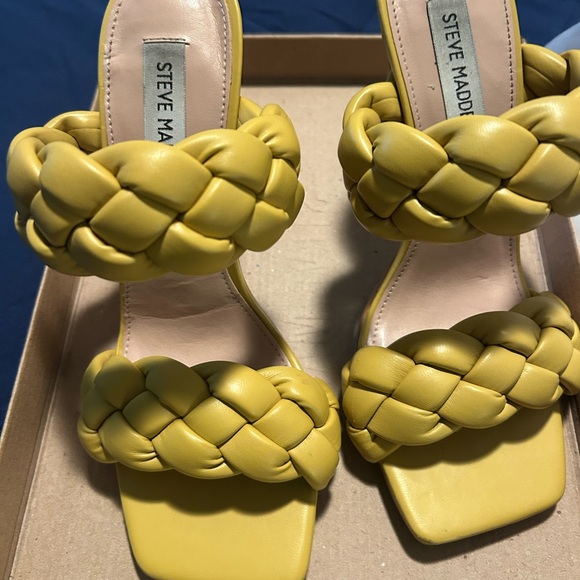Steve Madden Shoes - Steve Madden • Mustard Braided Heels • 7.5